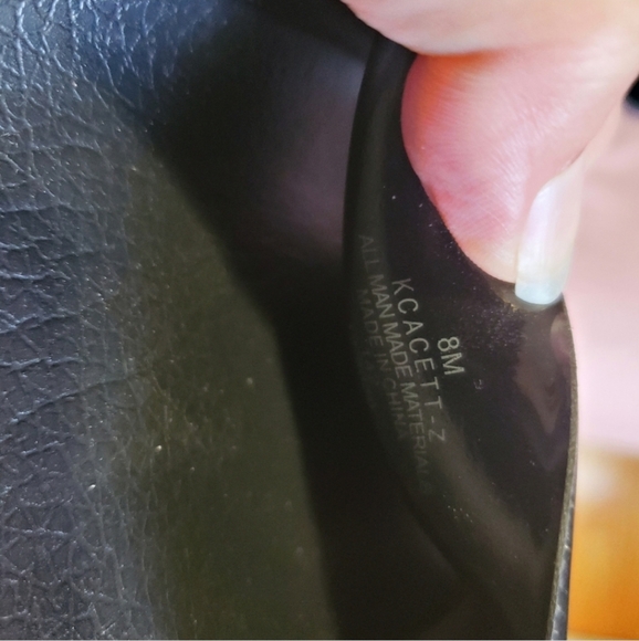 Calvin Klein slides - Picture 2 of 2